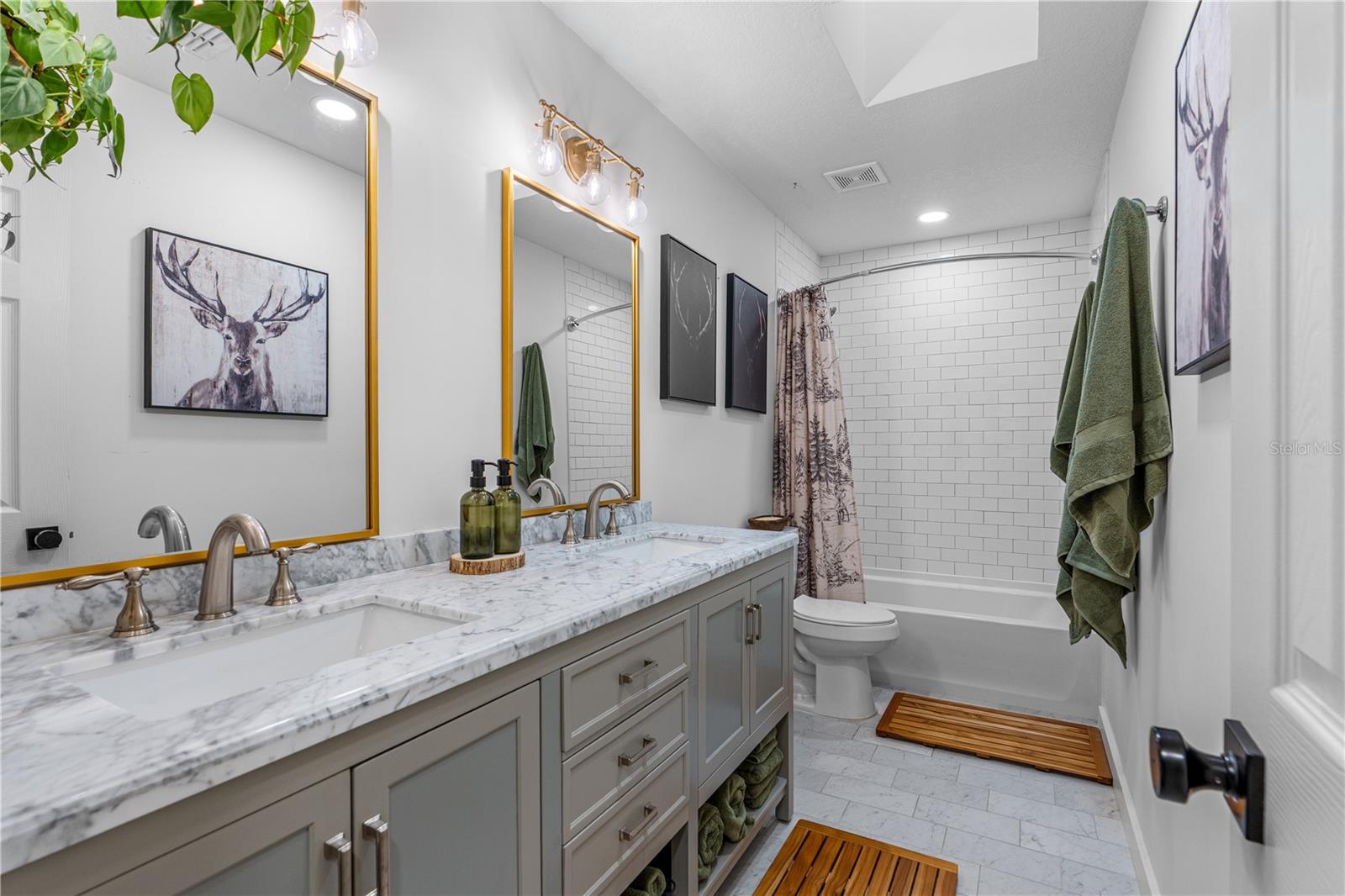 THE TRAILS SUBDIVISION UNIT 9 - Residential