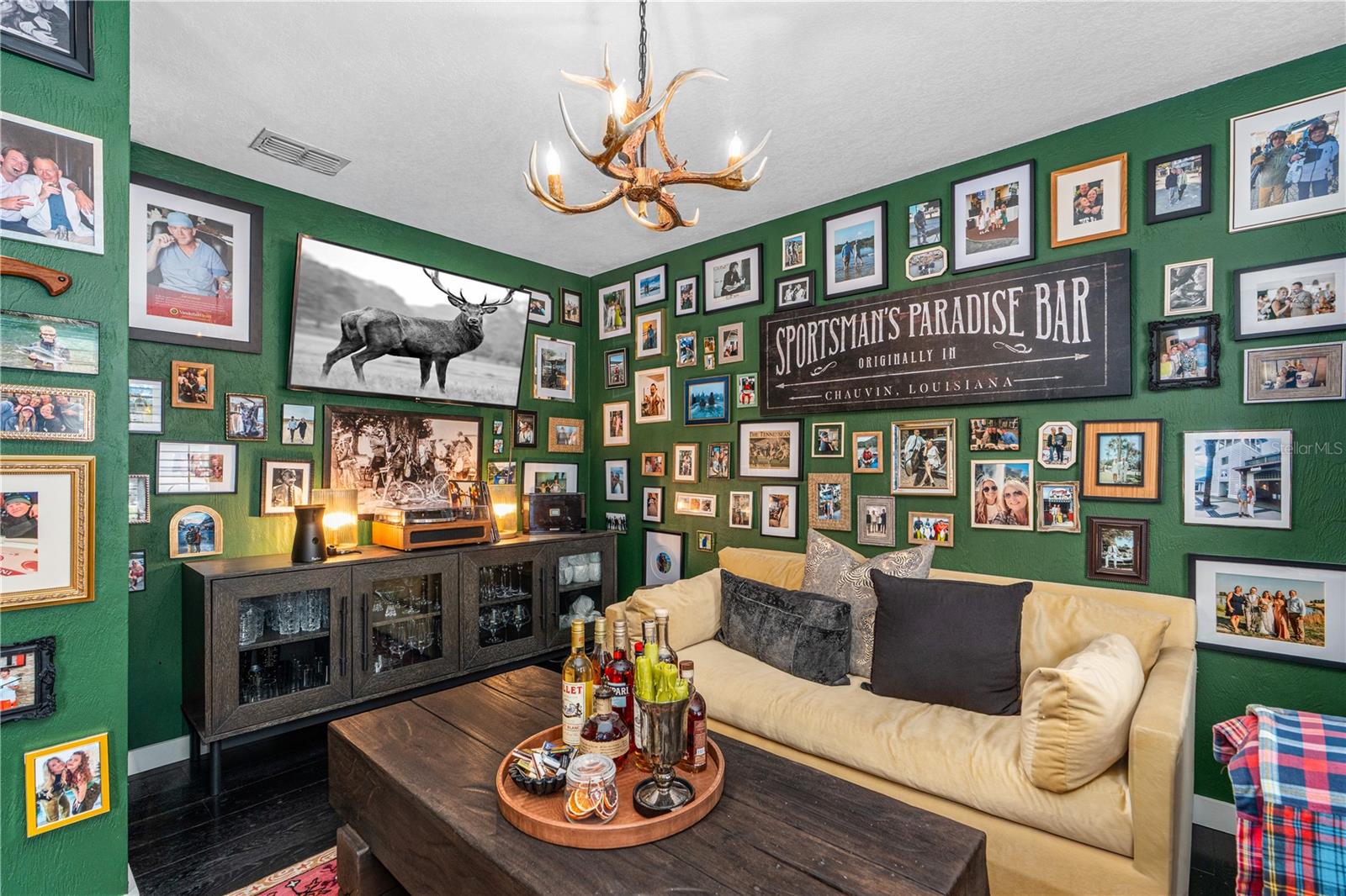 THE TRAILS SUBDIVISION UNIT 9 - Residential