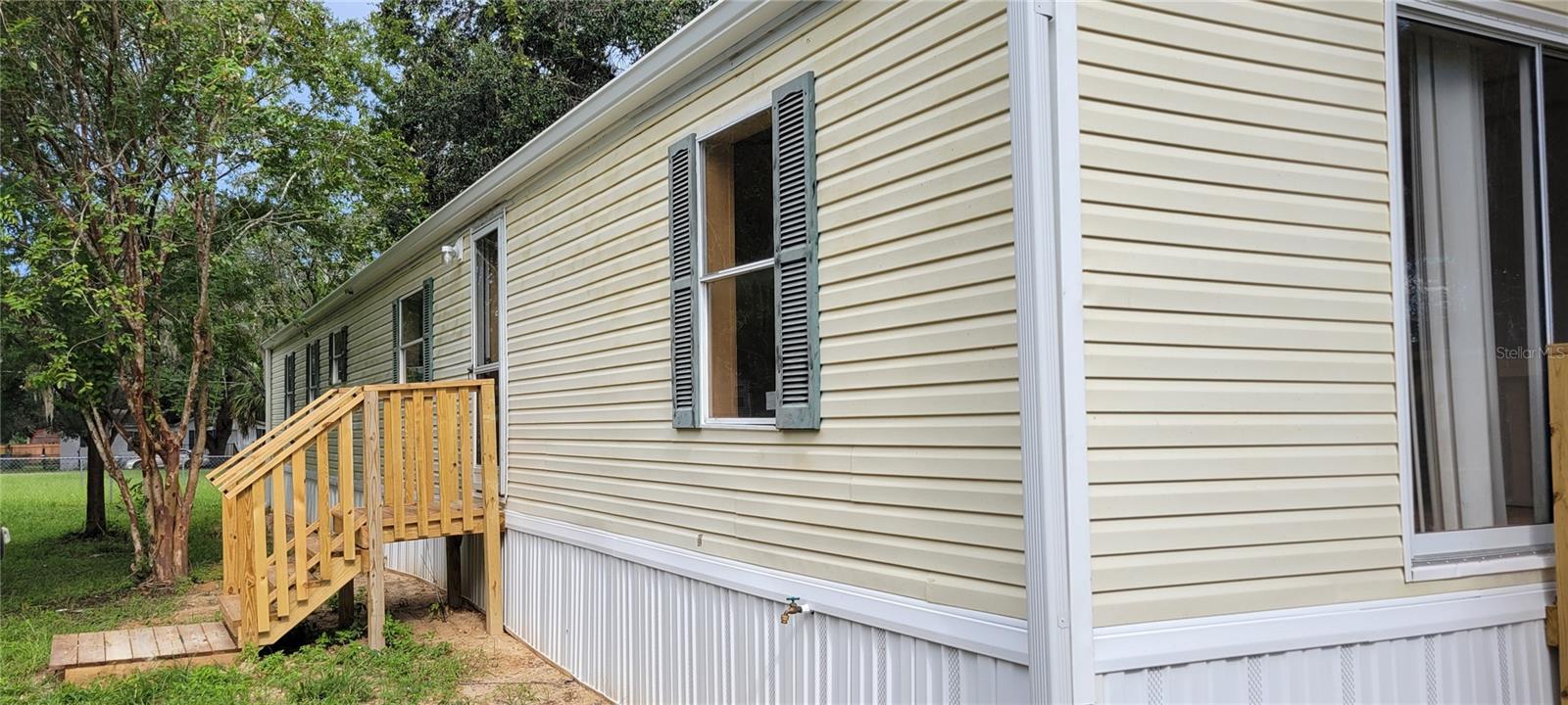 LITTLE LAKE WEIR - Residential
