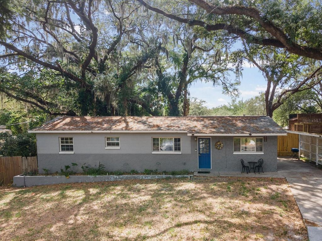 Photo of 8512 N 29th Street, Tampa, FL 33604 (MLS # TB8502347)
