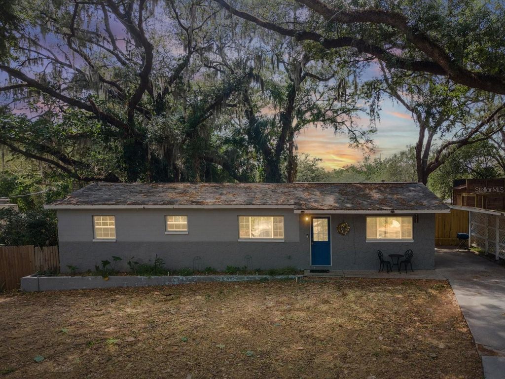 Photo of 8512 N 29th Street, Tampa, FL 33604 (MLS # TB8502347)