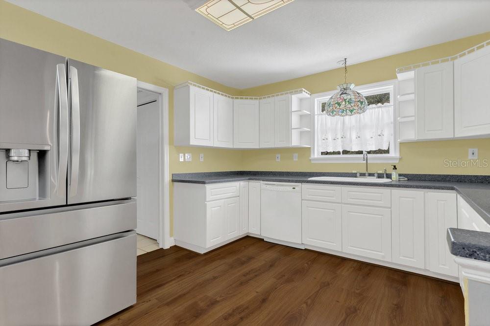 SUN OAKS - Residential