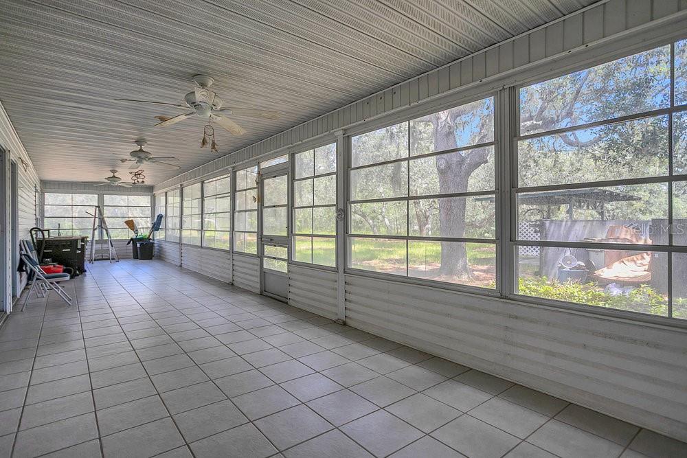 SUN OAKS - Residential