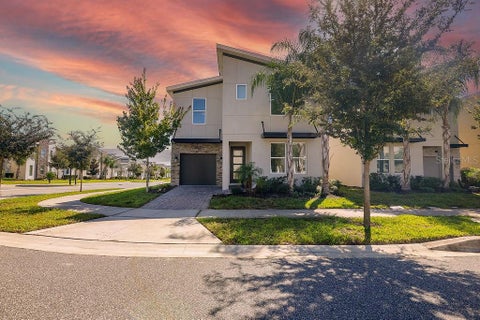 Photo of 9255 Sommerset Hills Drive, Davenport, FL 33896 (MLS # O6442586)