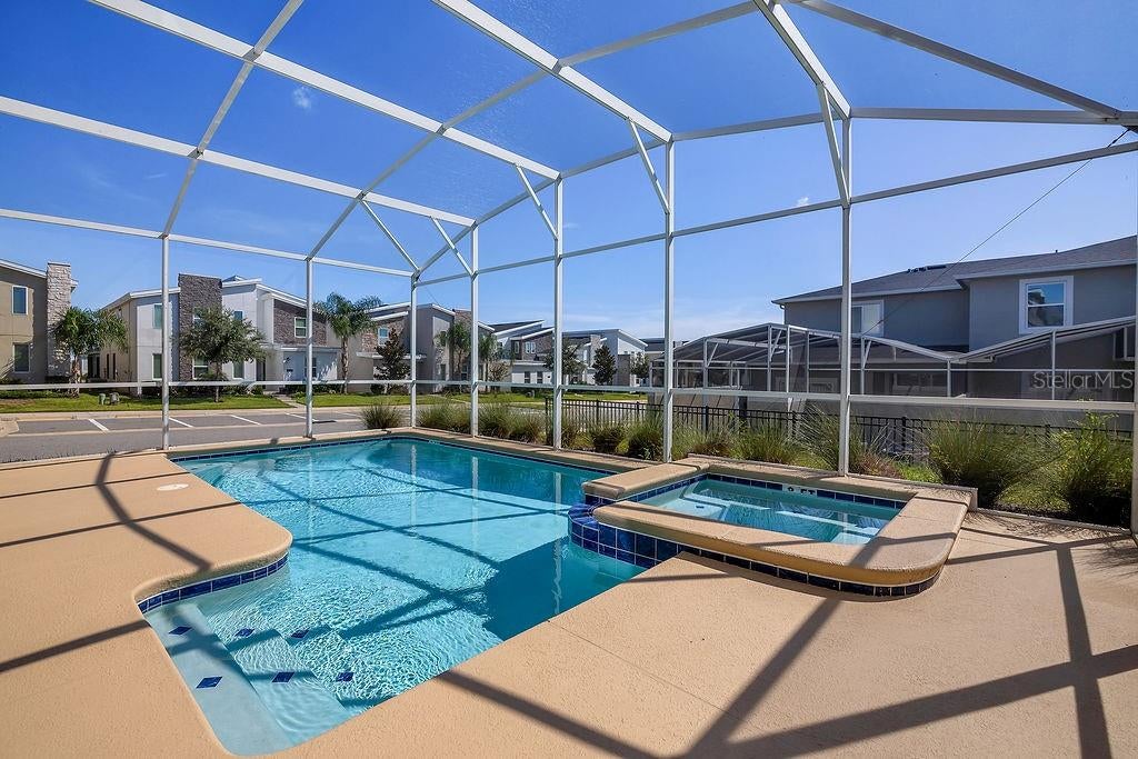 Photo of 9255 Sommerset Hills Drive, Davenport, FL 33896 (MLS # O6442586)