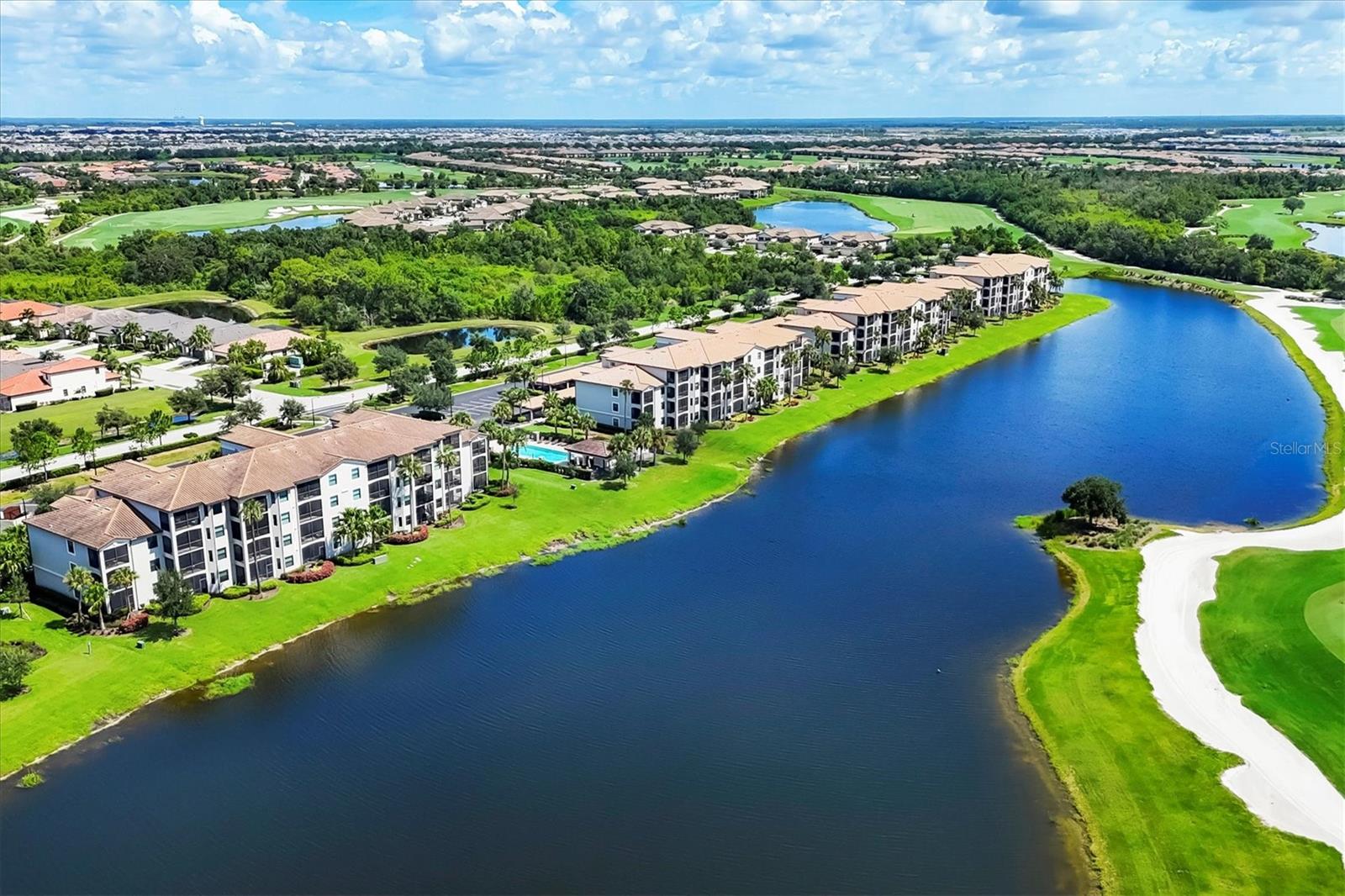 LAKEWOOD NATIONAL - Residential