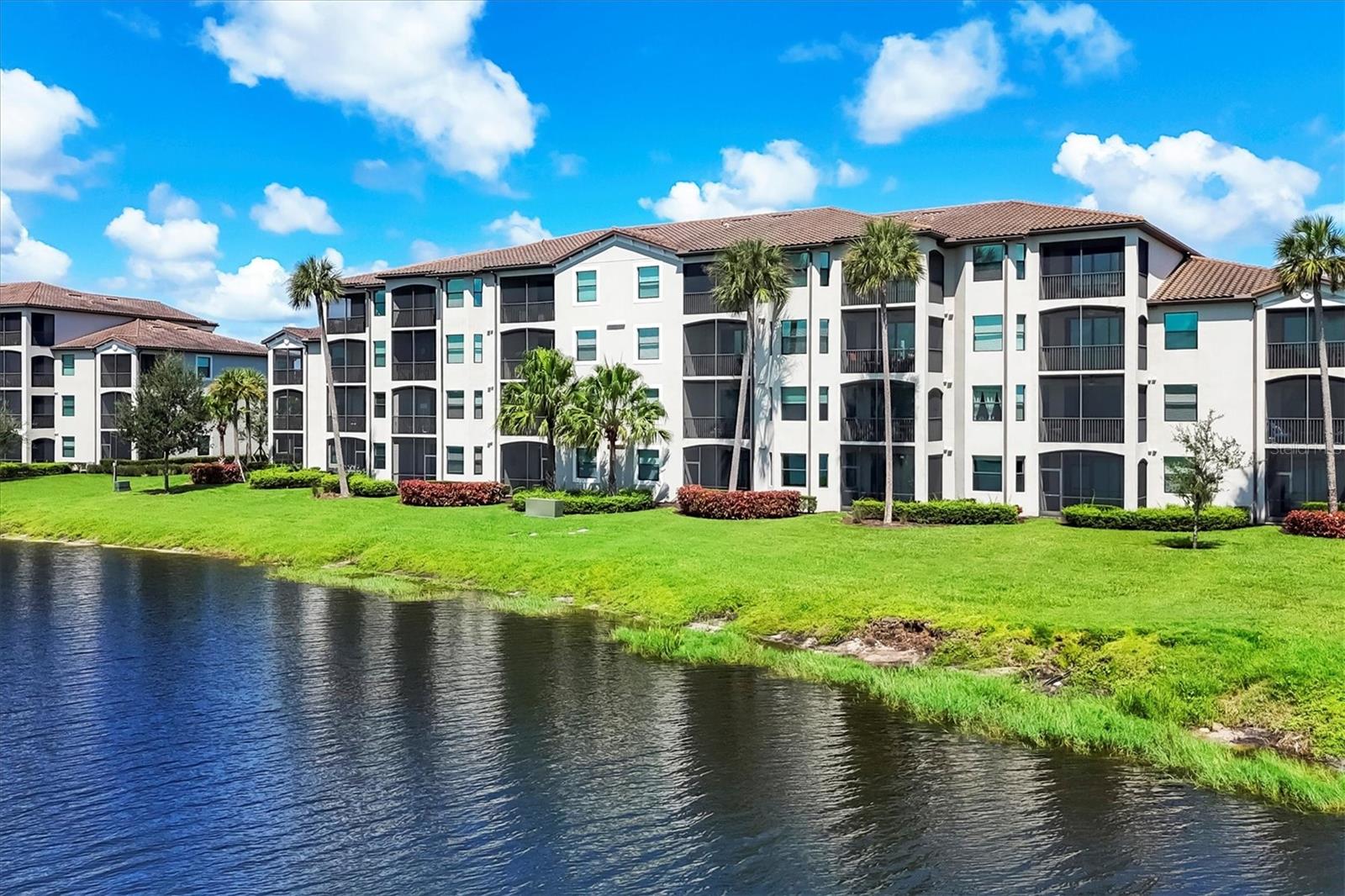 LAKEWOOD NATIONAL - Residential