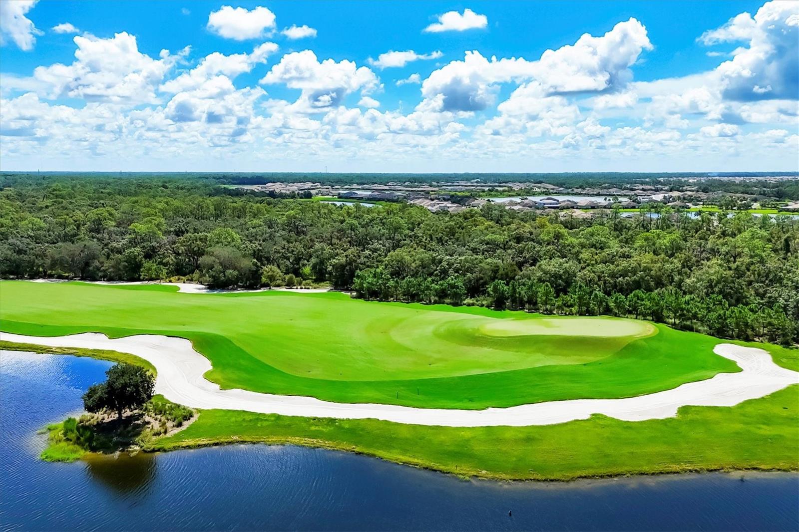 LAKEWOOD NATIONAL - Residential