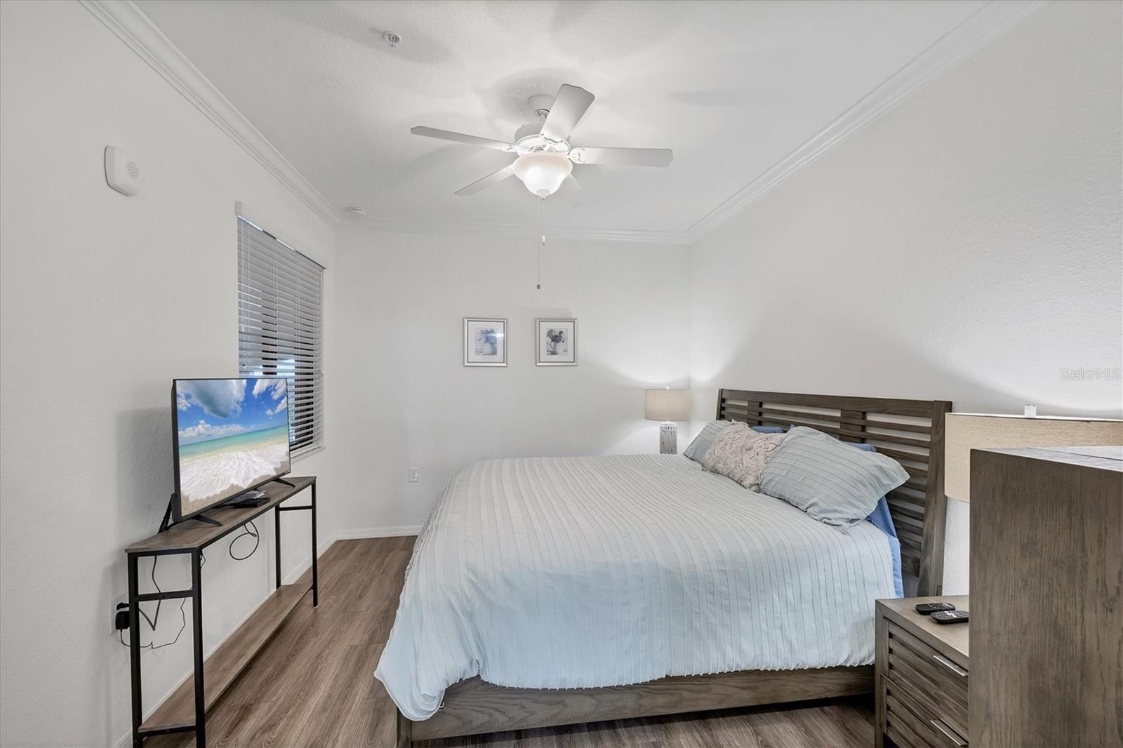 LAKEWOOD NATIONAL - Residential