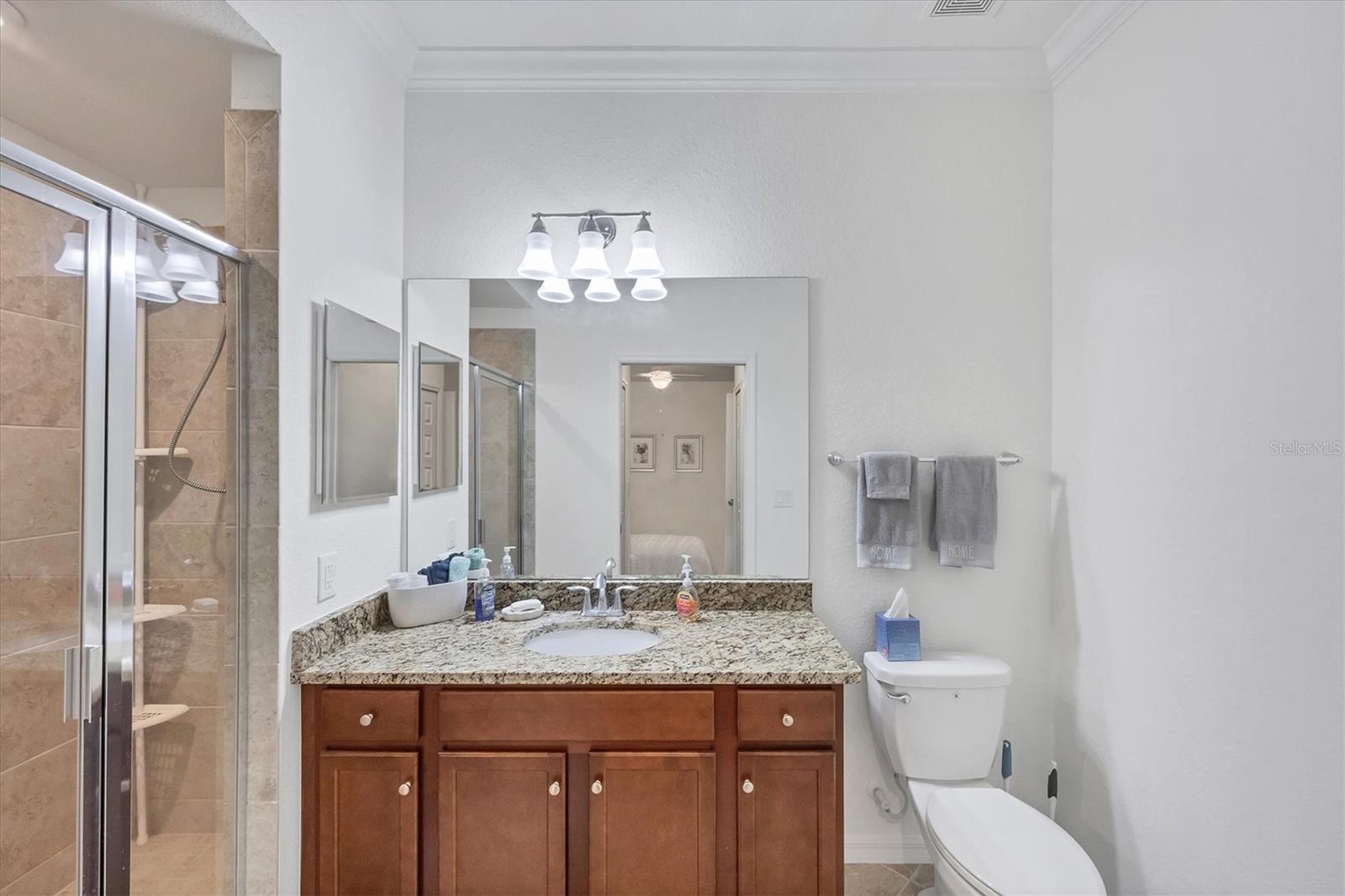 LAKEWOOD NATIONAL - Residential
