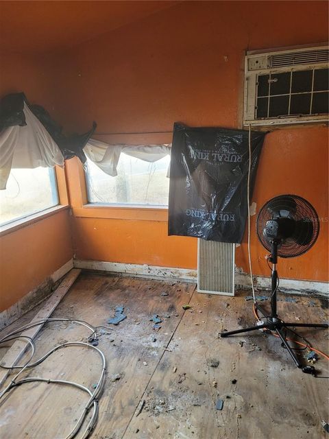 Tiny photo for 7491 NE Us- 41, Williston, FL 32696 (MLS # GC526828)