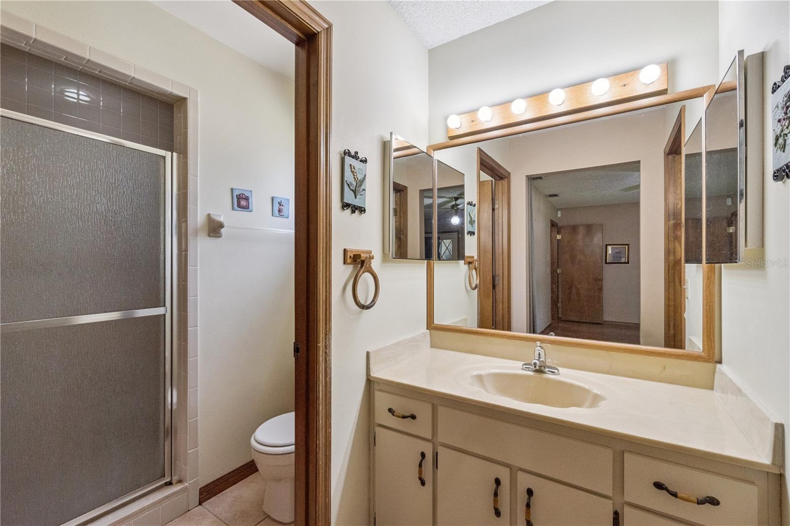 PLEASANT HILL LAKES UNIT 8 - Residential