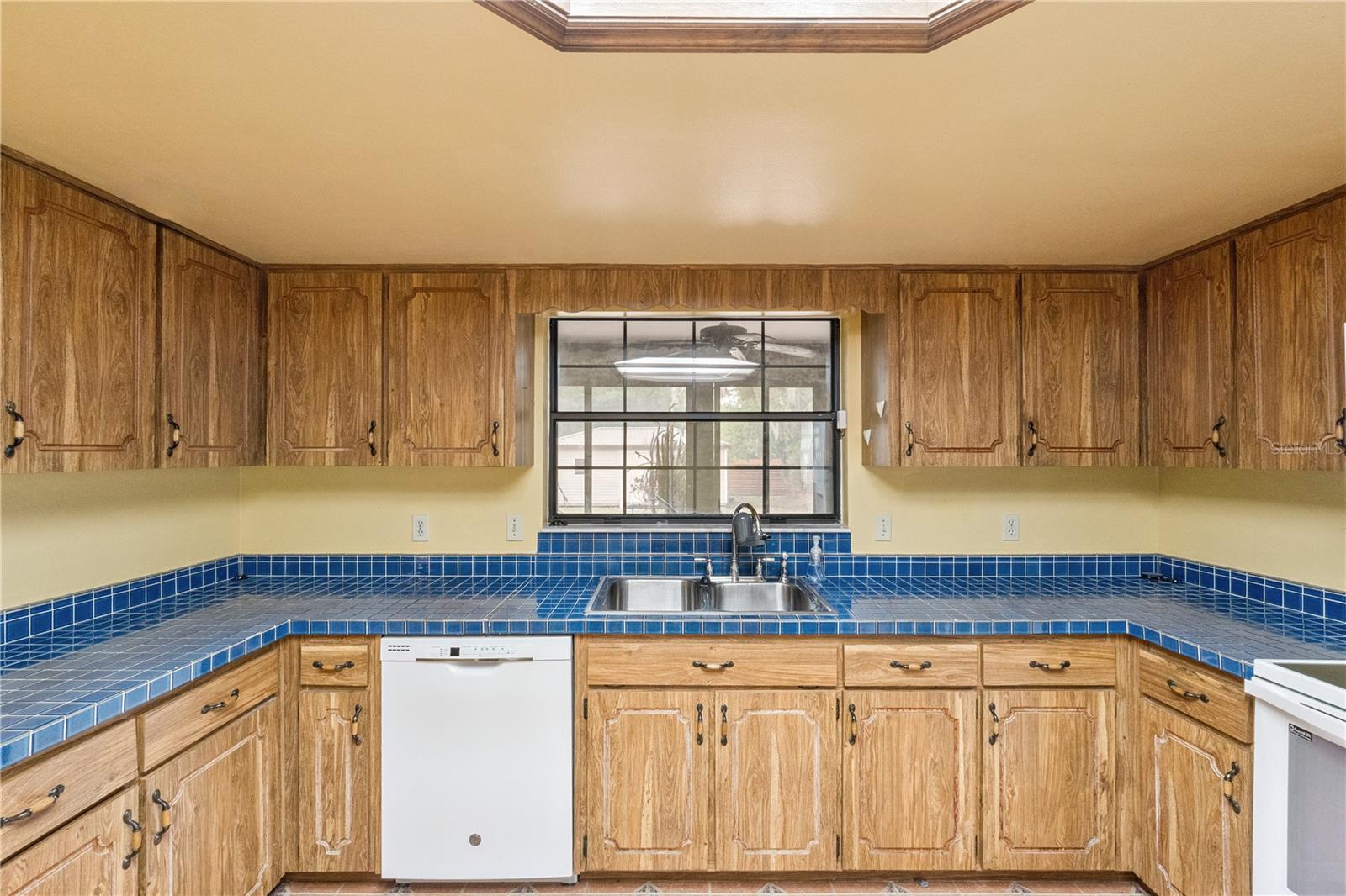 PLEASANT HILL LAKES UNIT 8 - Residential