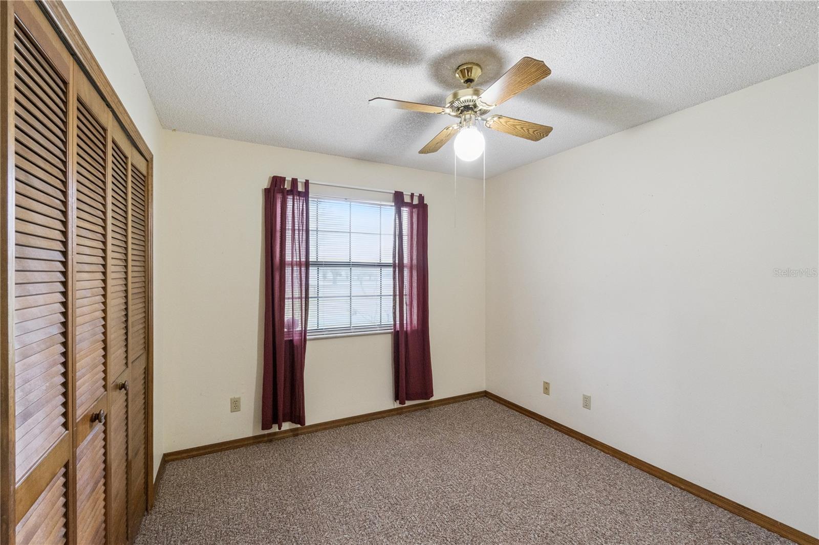 PLEASANT HILL LAKES UNIT 8 - Residential