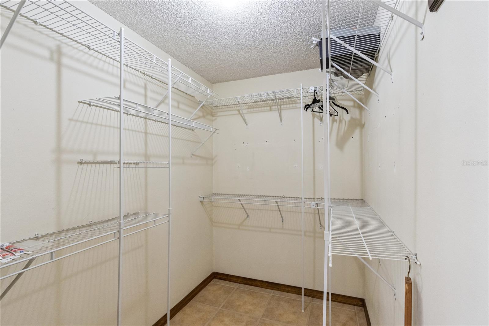 PLEASANT HILL LAKES UNIT 8 - Residential