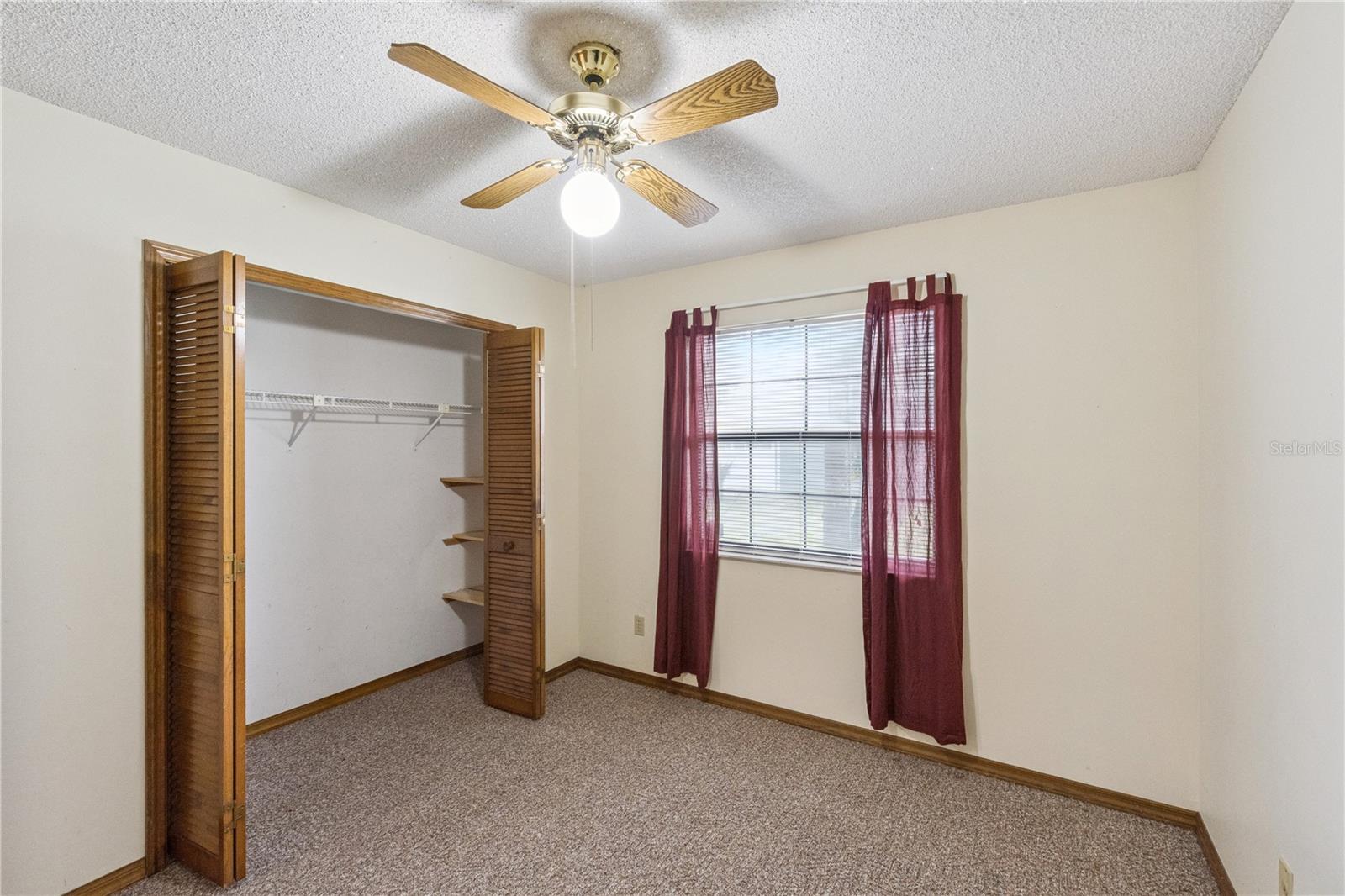 PLEASANT HILL LAKES UNIT 8 - Residential