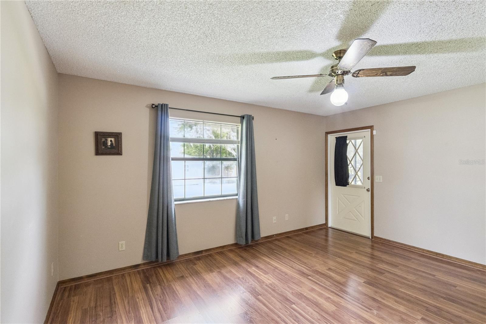 PLEASANT HILL LAKES UNIT 8 - Residential