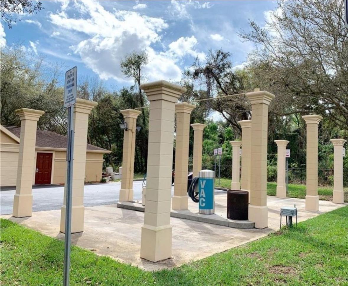 CRESCENT PLACE AT LAKE LOTUS CONDO - Residential