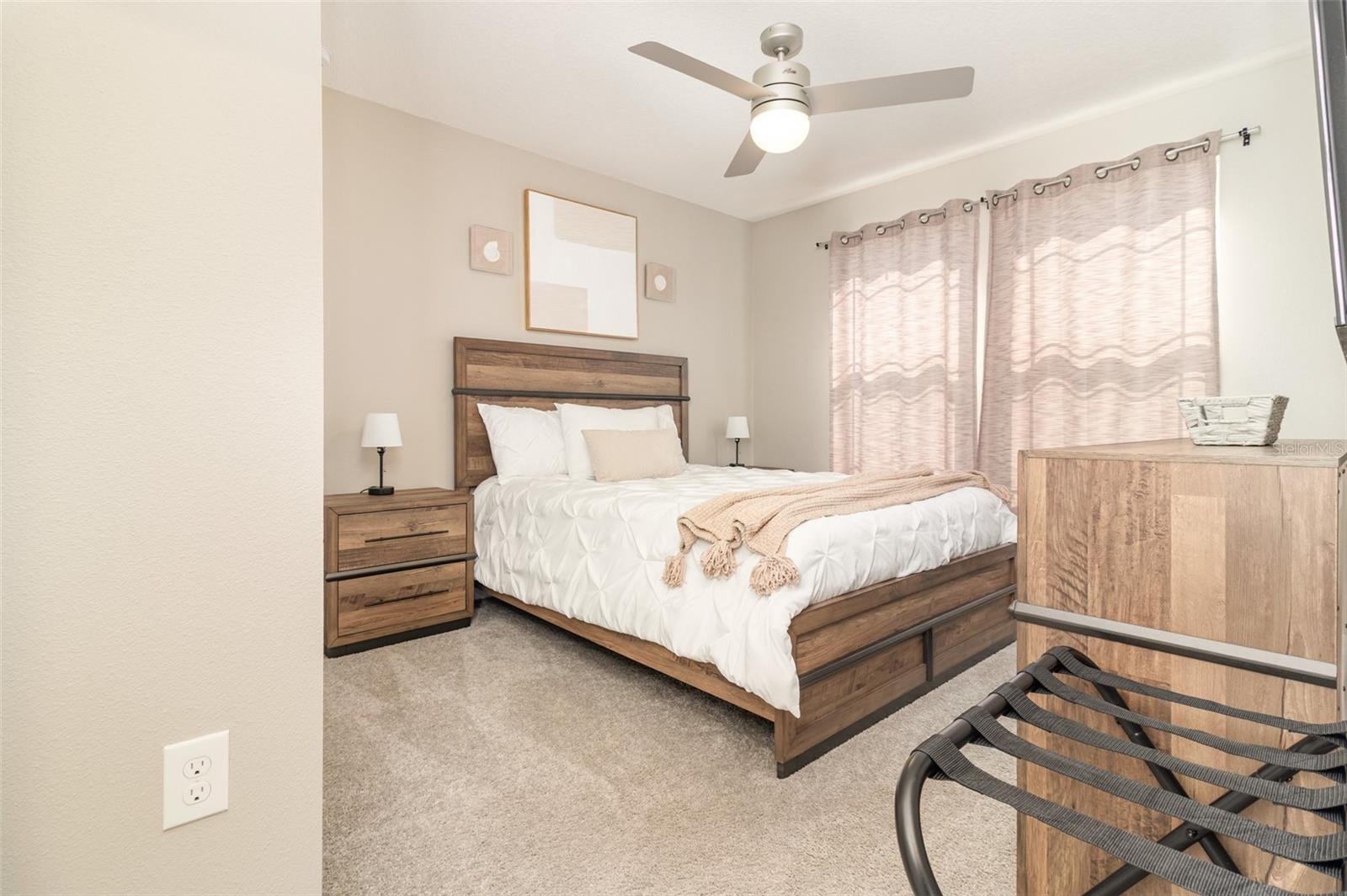 TAPESTRY PH 5 - Residential