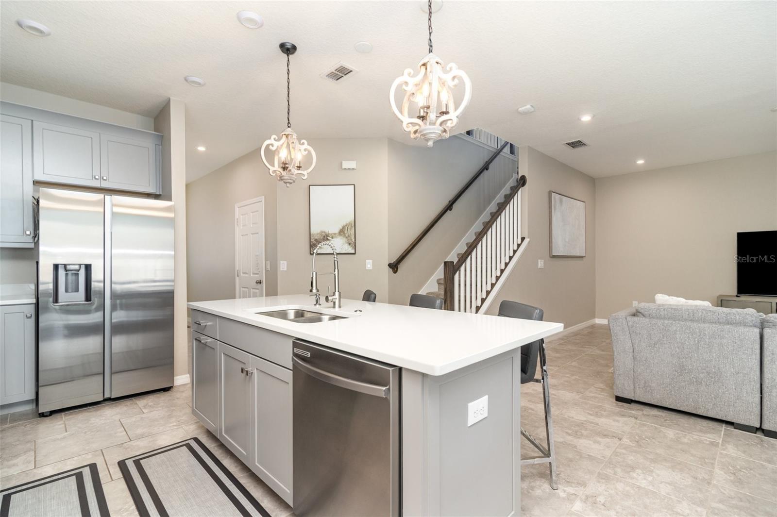 TAPESTRY PH 5 - Residential