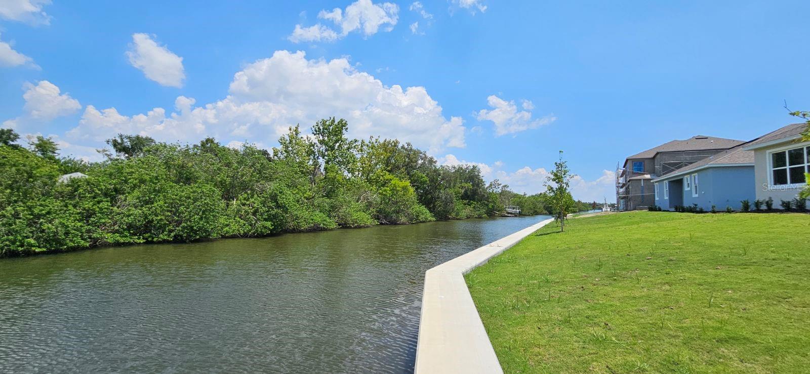 MIRABAY - Residential