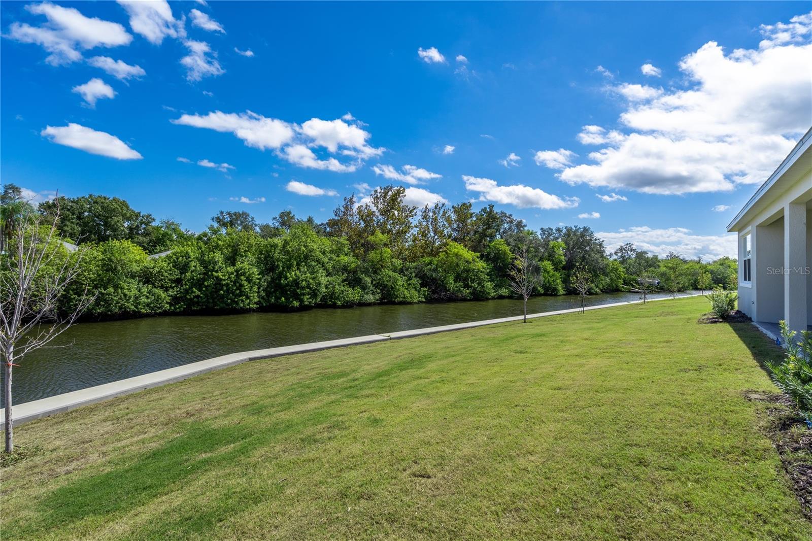 MIRABAY - Residential