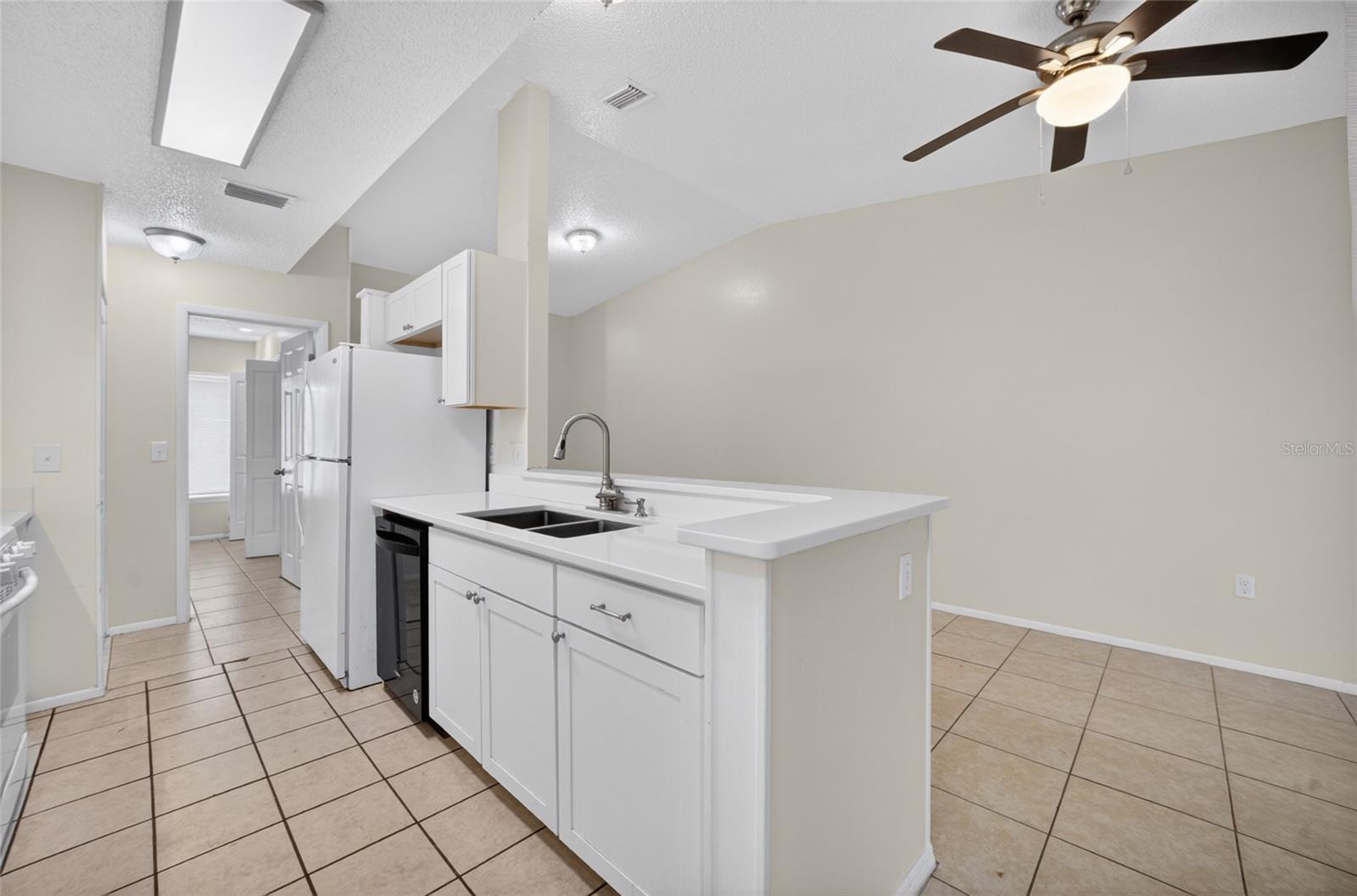 1008 STUCKI TERRACE