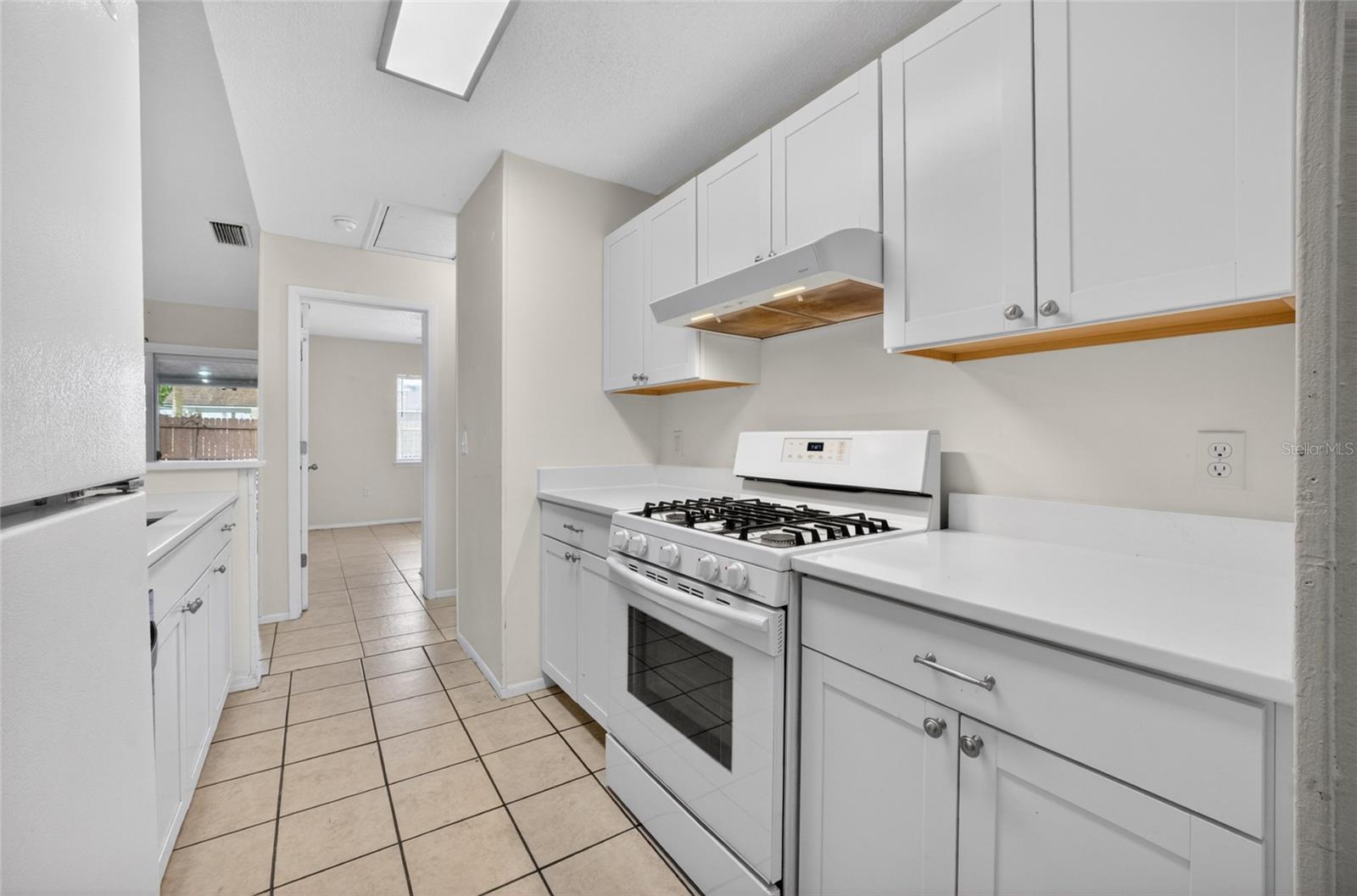 1008 STUCKI TERRACE