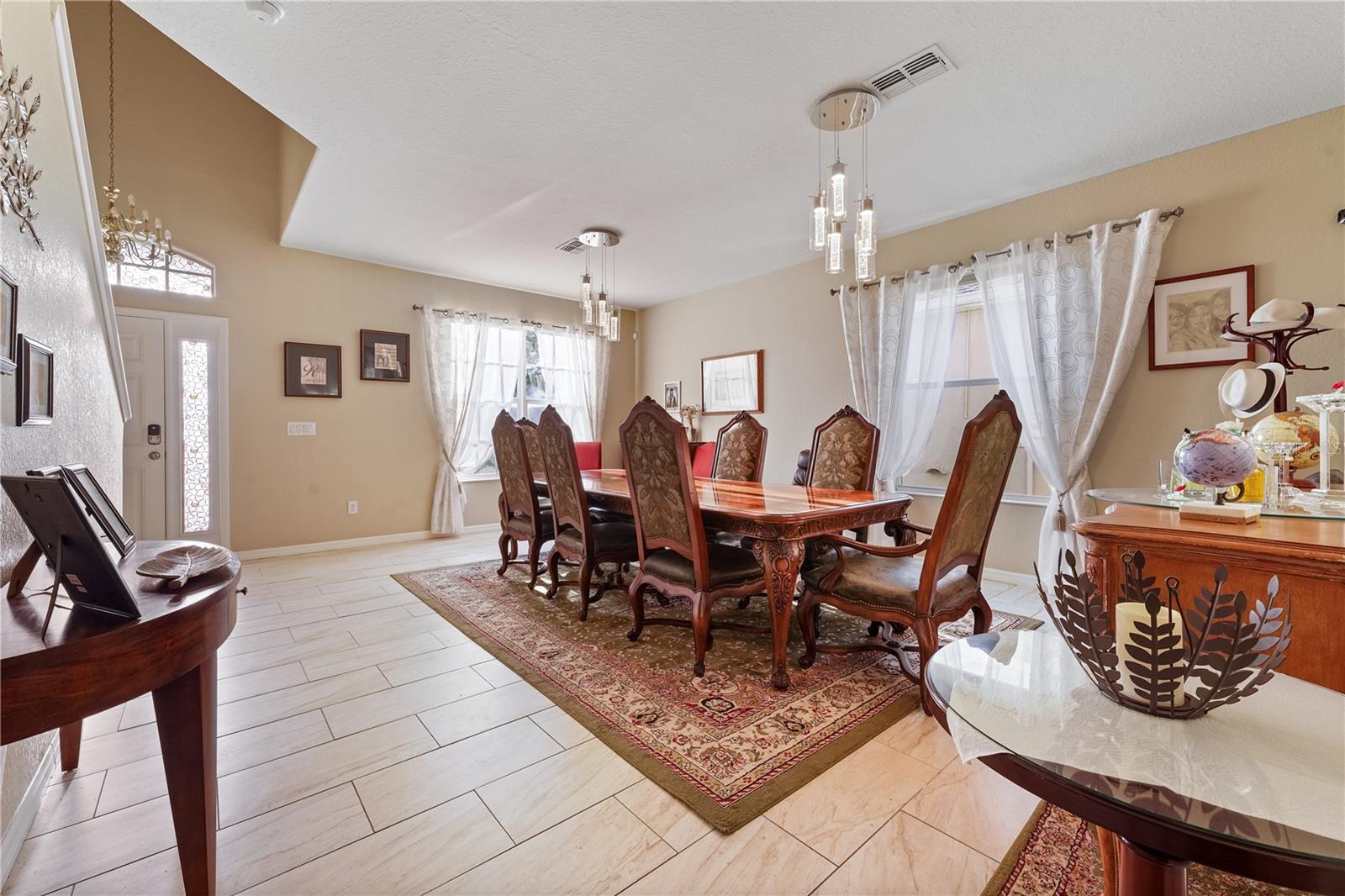 SUNCOAST LAKES PH 1 - Residential