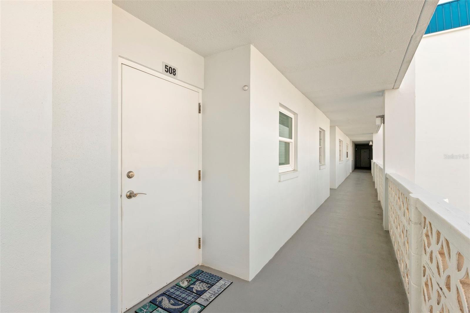 7 ELGIN PLACE 508