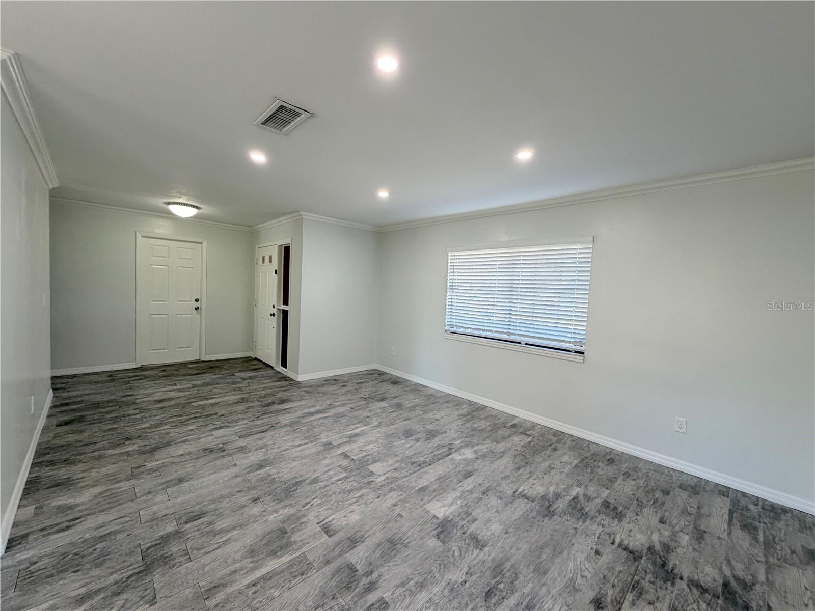 WESTMOOR PH 04B - Residential