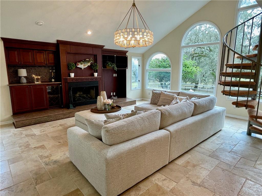 MOORE ROAD - Residential