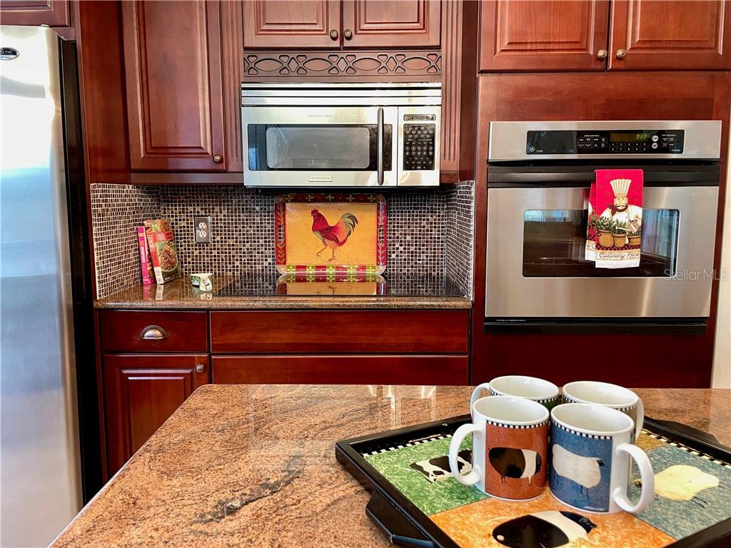 MOORE ROAD - Residential