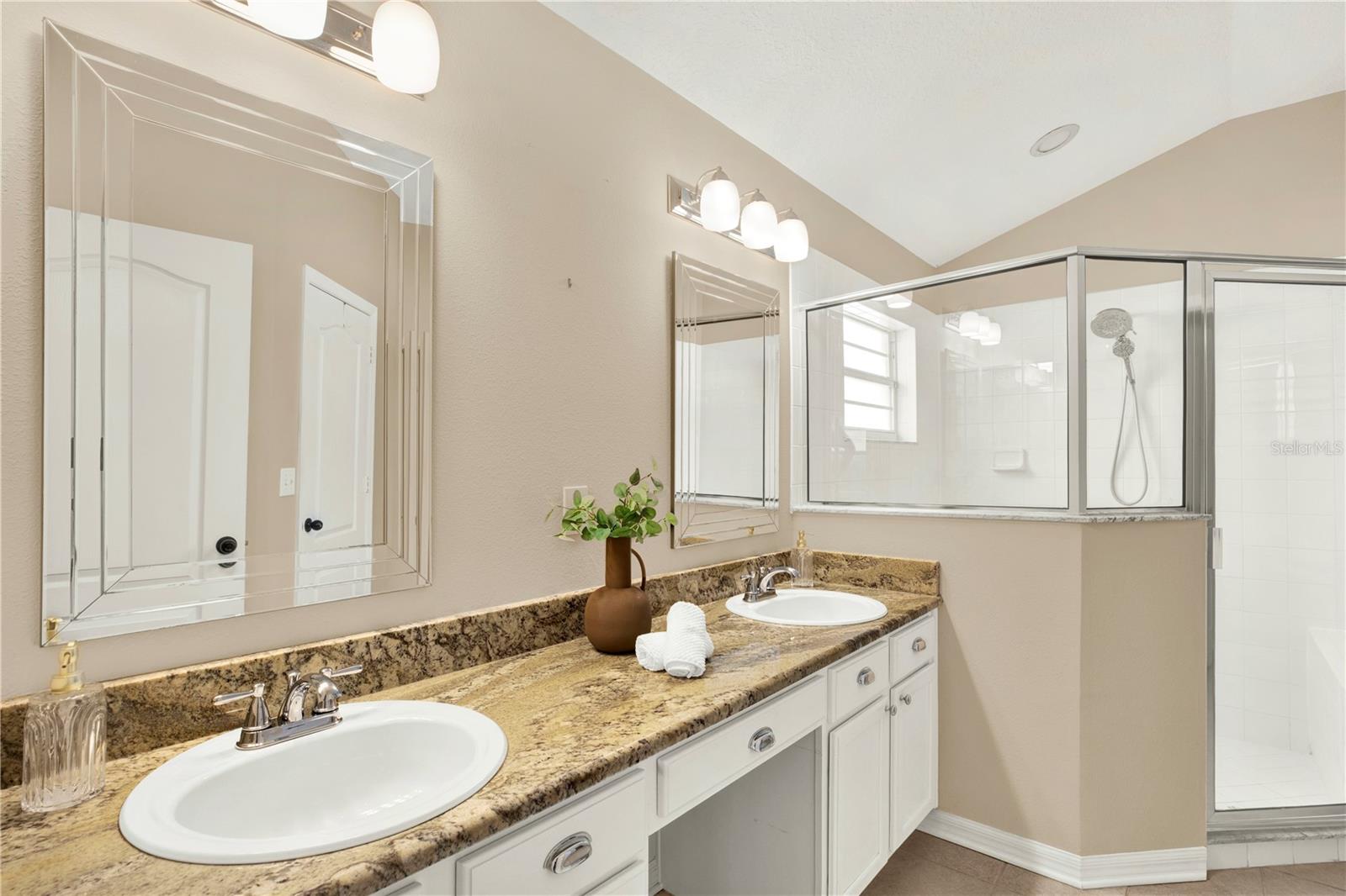 OAKSTEAD PRCL 06 UNIT 01 PRCL 07 - Residential