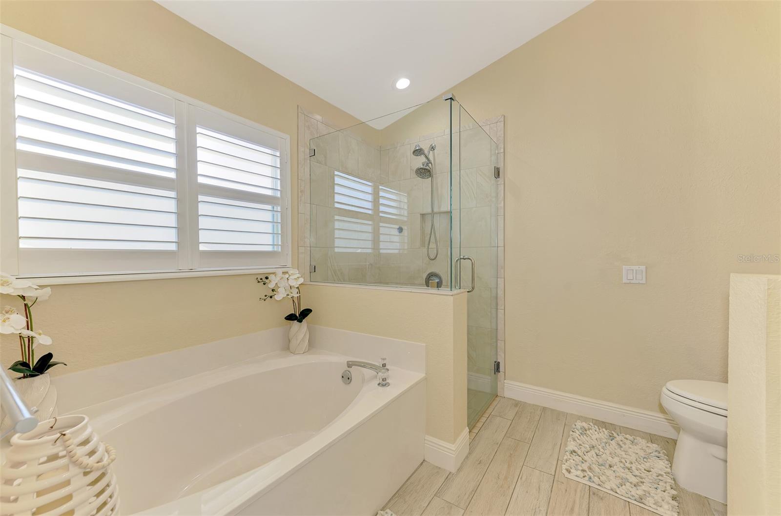 BERMUDA CLUB WEST AT PLANTATION - Residential