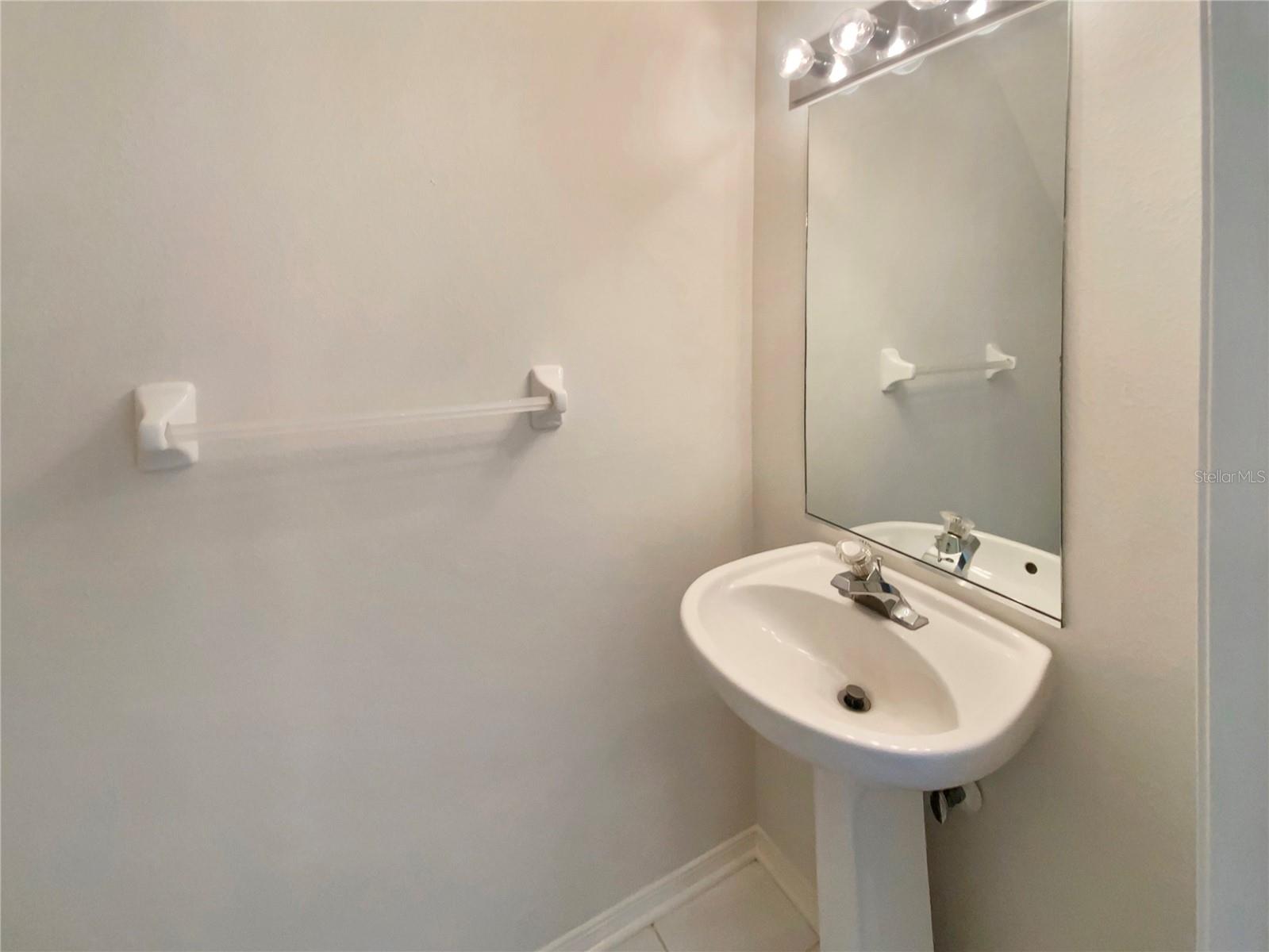 MEADOW POINTE PRCL 16 UNIT 02B - Residential