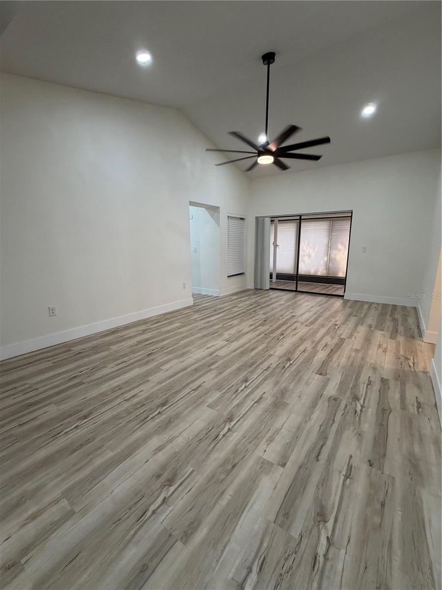 339 PEMBROKE LANE S 228