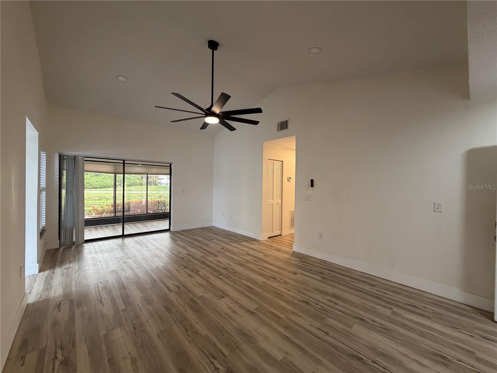 339 PEMBROKE LANE S 228, VENICE, FL, 34293 4 339 PEMBROKE LANE S 228
