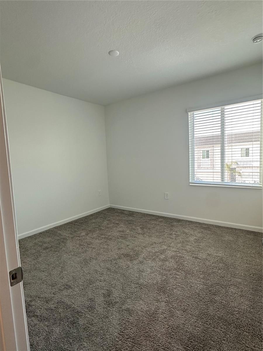 FOX NORTH - Residential Lease