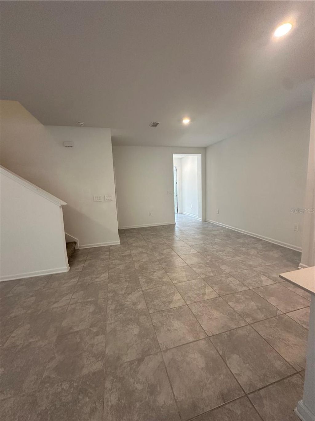 Photo of 251 Nine Iron Drive, Davenport, FL 33896 (MLS # S5143739)