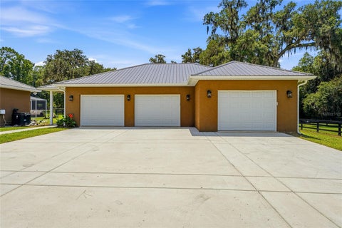 Tiny photo for 4 Middleground Road, Ocala, FL 34482 (MLS # TB8530911)