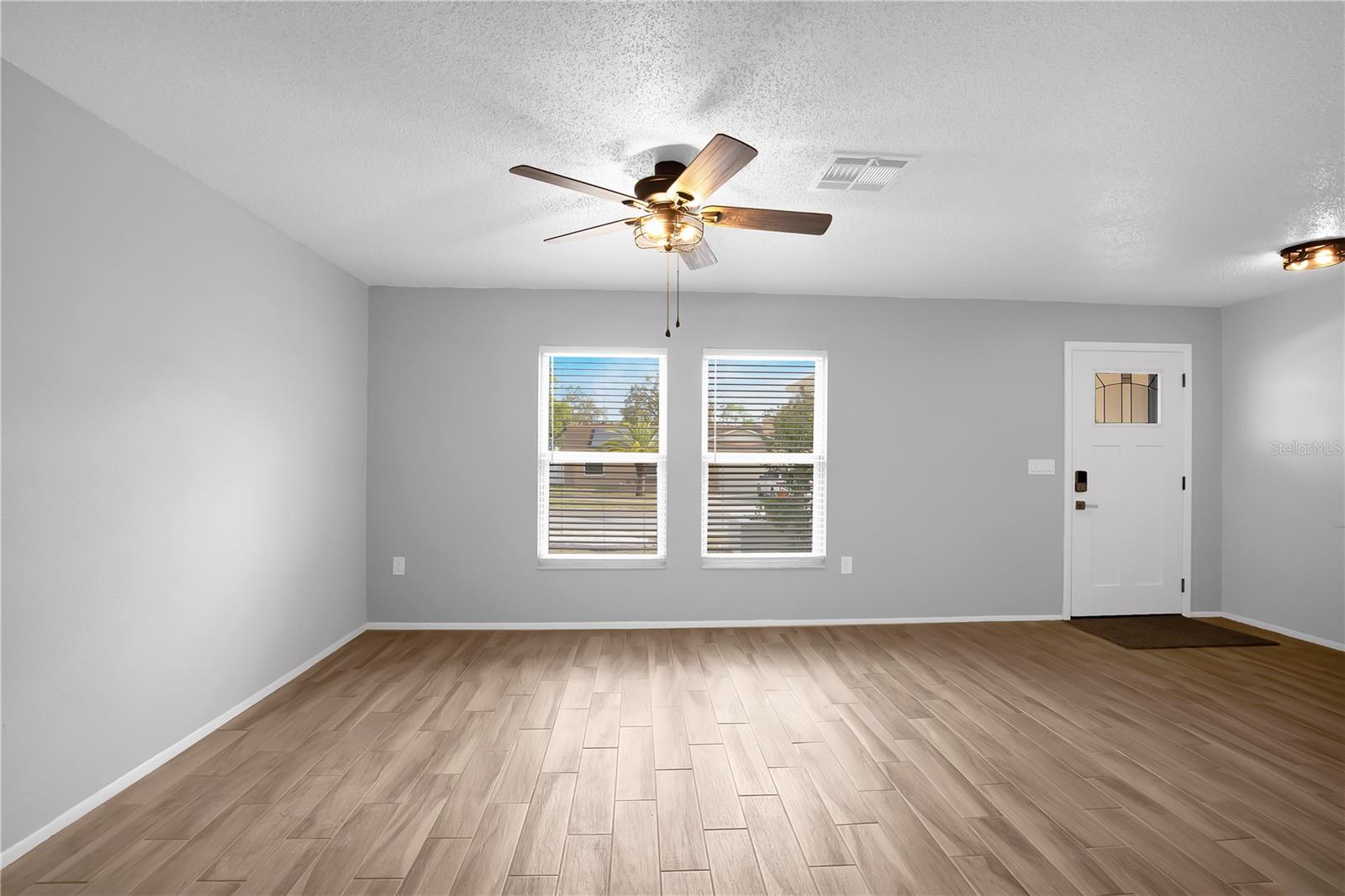 DRIFTWOOD VILLAGE FIRST ADD - Residential