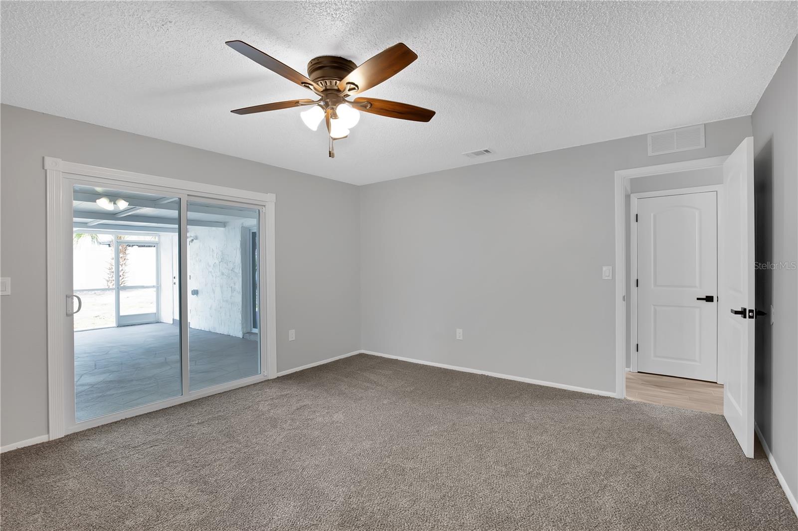 DRIFTWOOD VILLAGE FIRST ADD - Residential