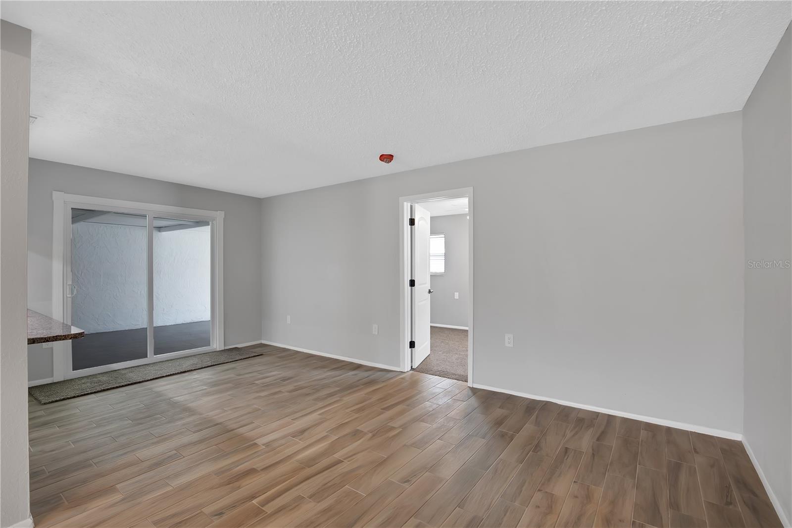 DRIFTWOOD VILLAGE FIRST ADD - Residential