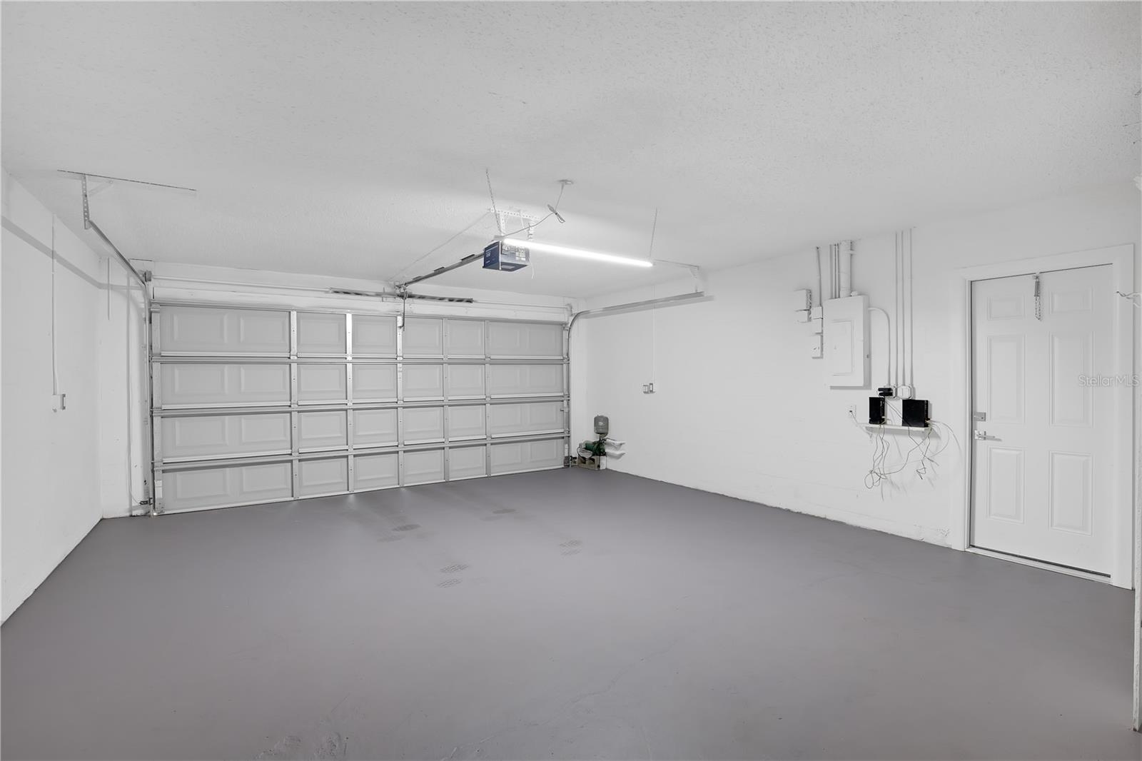 DRIFTWOOD VILLAGE FIRST ADD - Residential