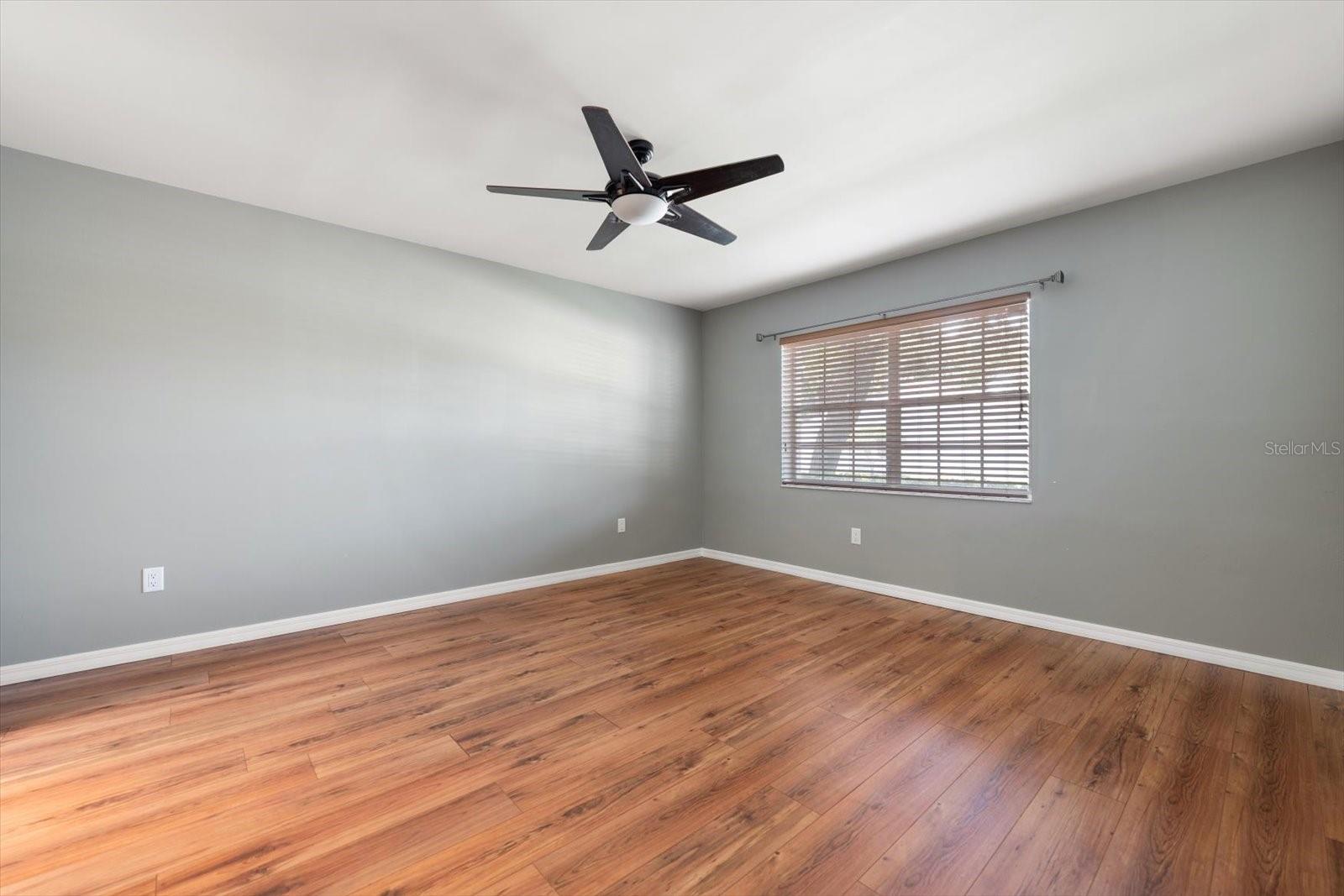 BAY TOWNE WEST - Residential