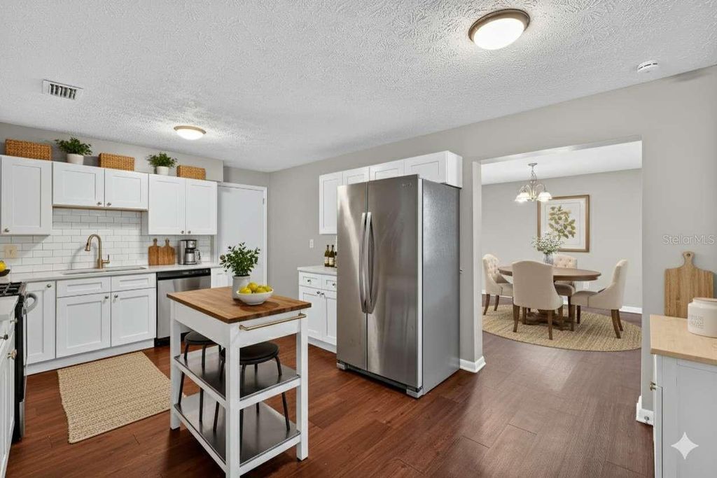 Photo of 12630 Early Run Lane, Riverview, FL 33578 (MLS # TB8472877)