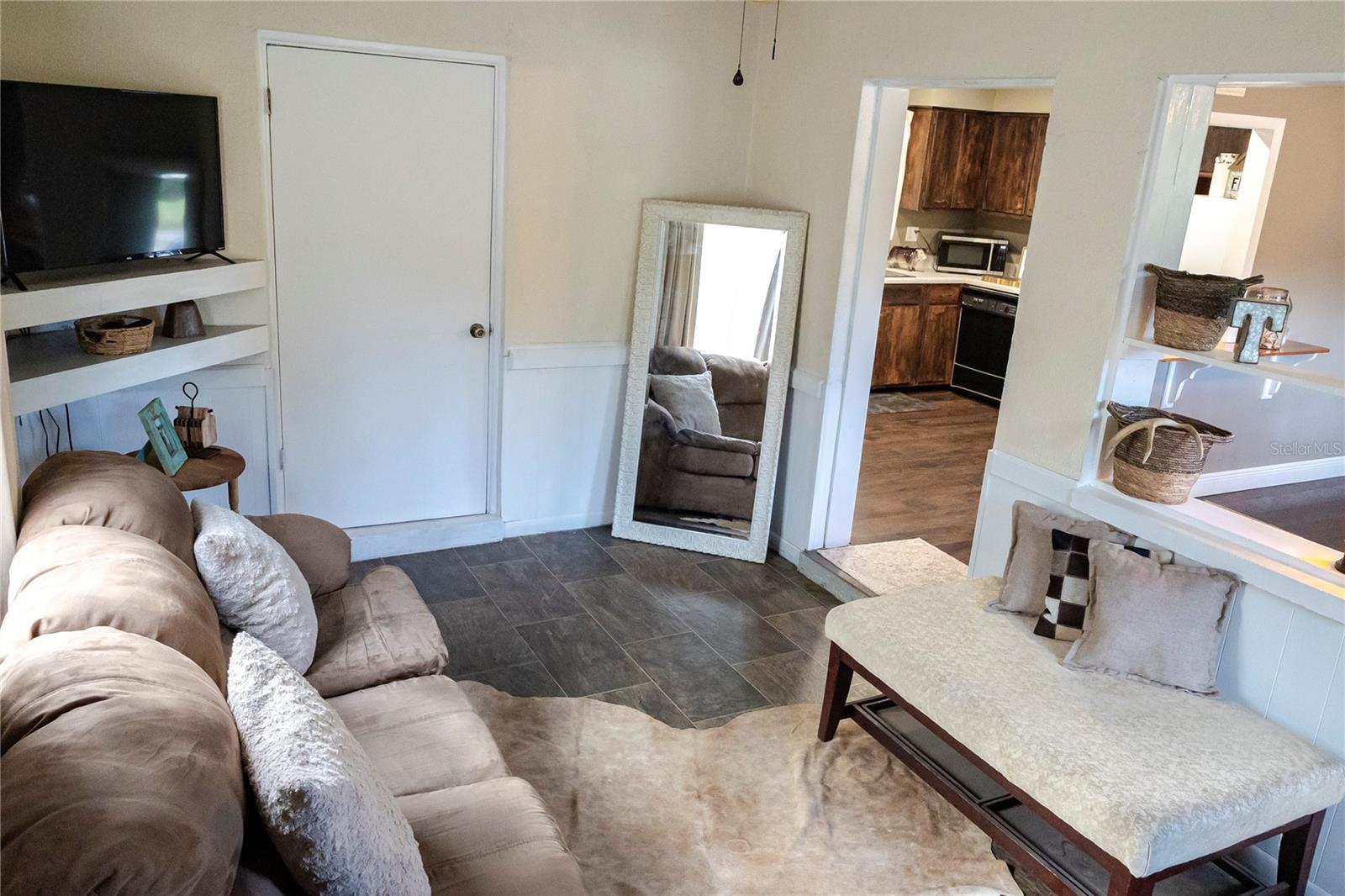 RAINBOW LAKE ESTATES - Residential