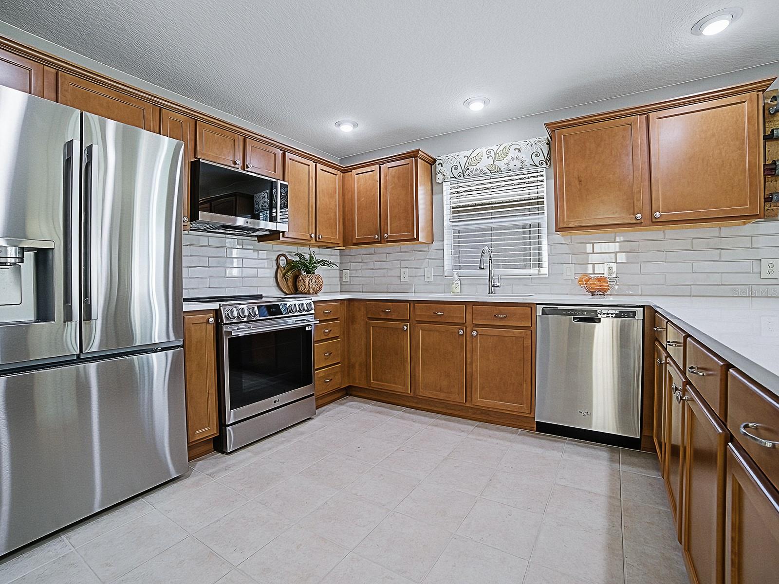 1733 WATERBURY PLACE