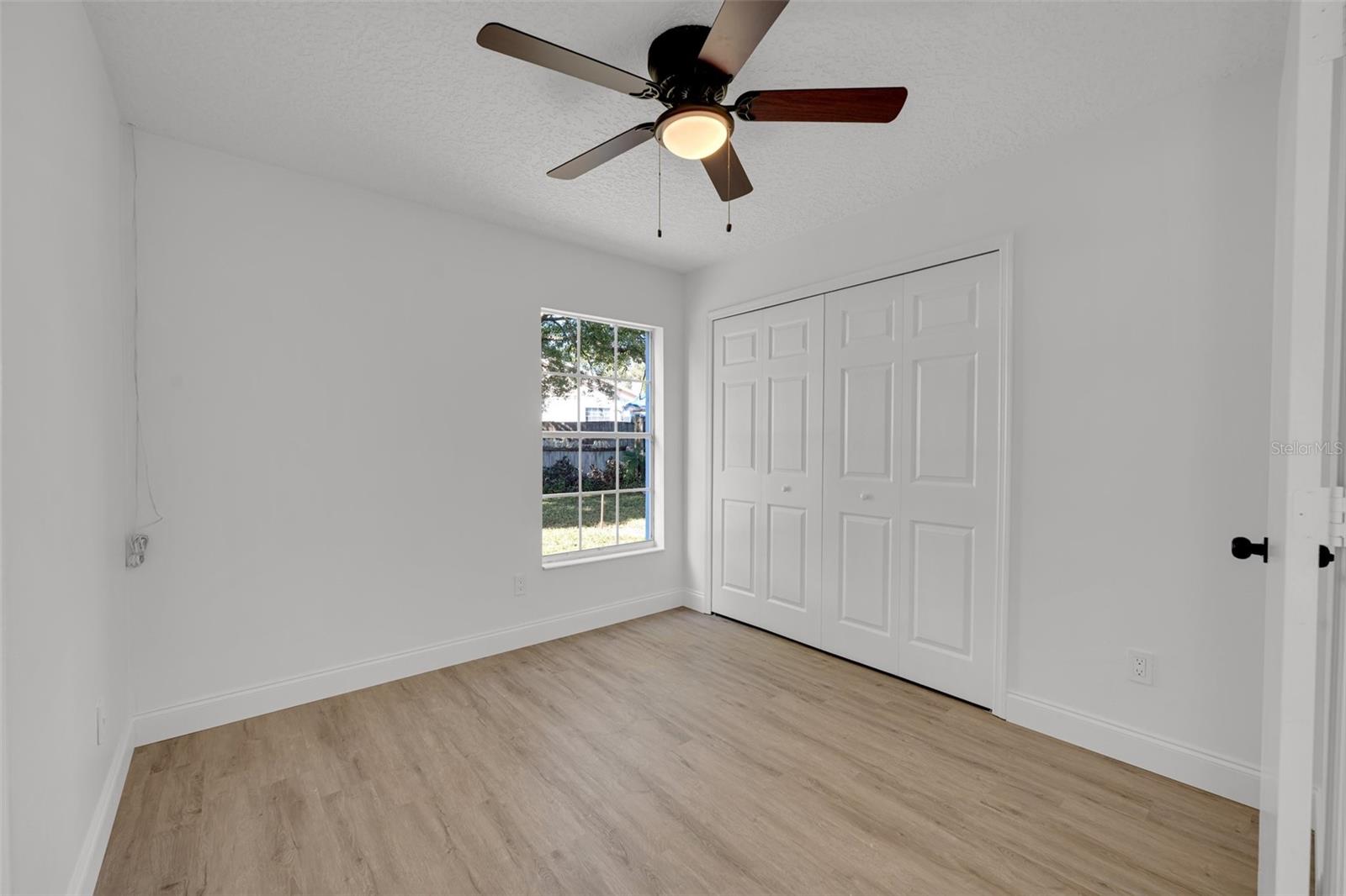 COUNTRY LANE - Residential